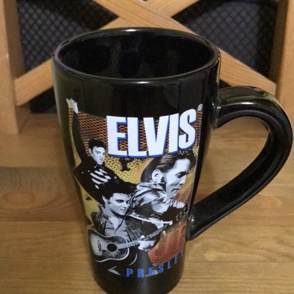 Elvis Presley mug.